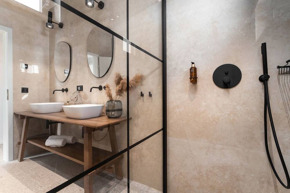 Photo of Bathroom in Kadumi