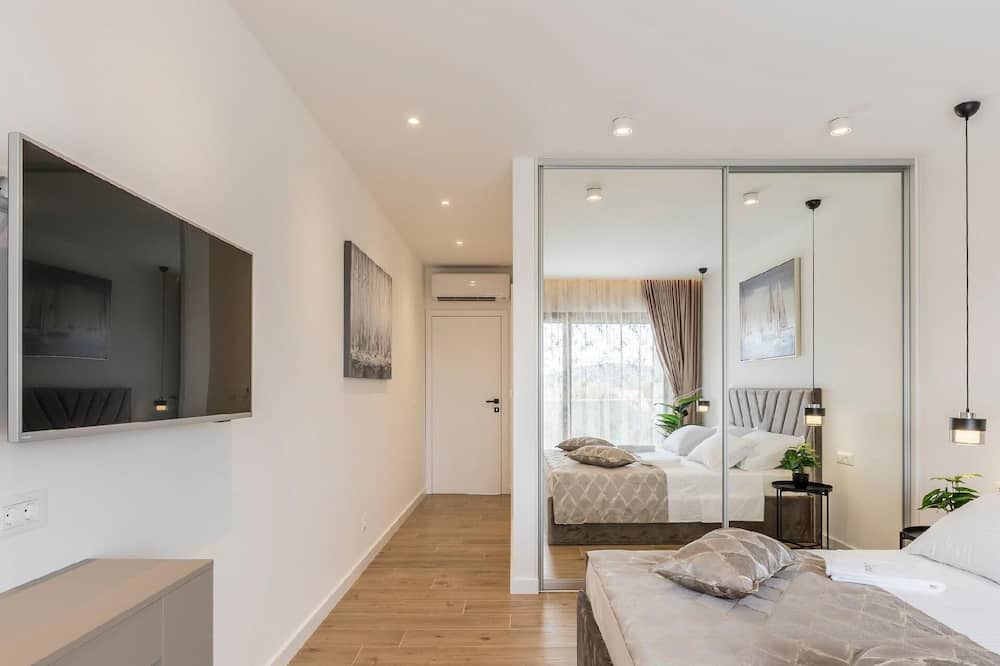 Photo of Bedroom in Marina