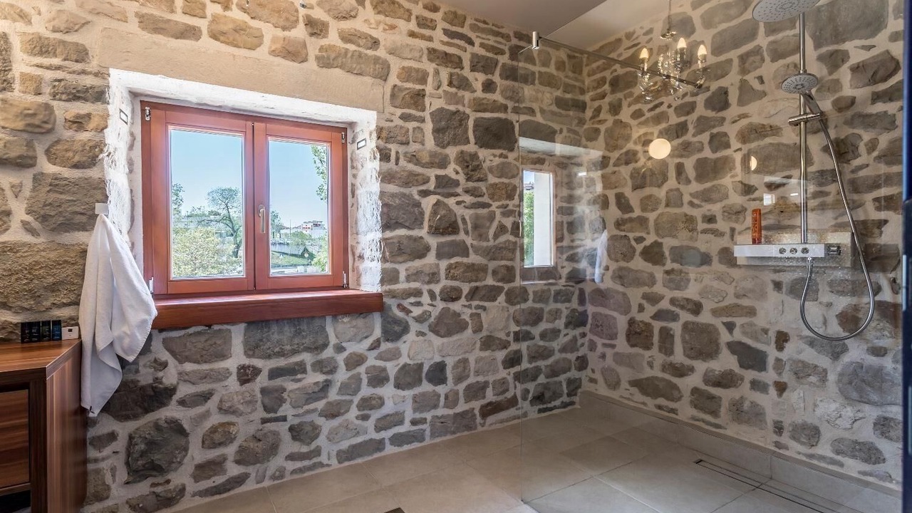 Photo of Bathroom in Solin