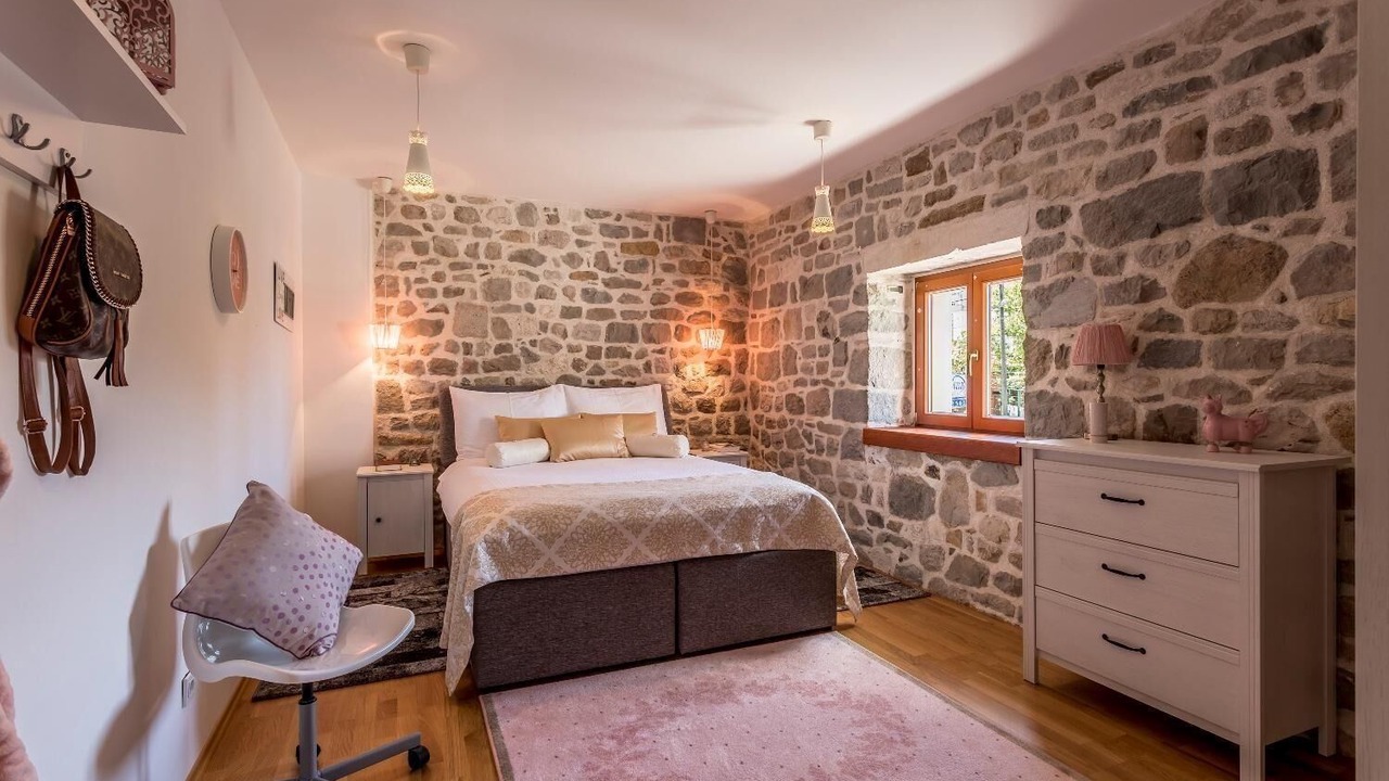 Photo of Bedroom in Solin