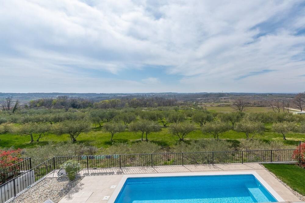 Photo of Outdoor in Materada