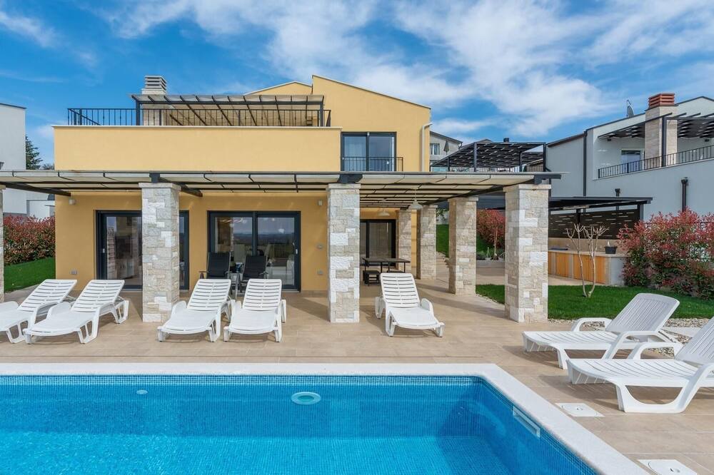 Photo of Outdoor in Materada