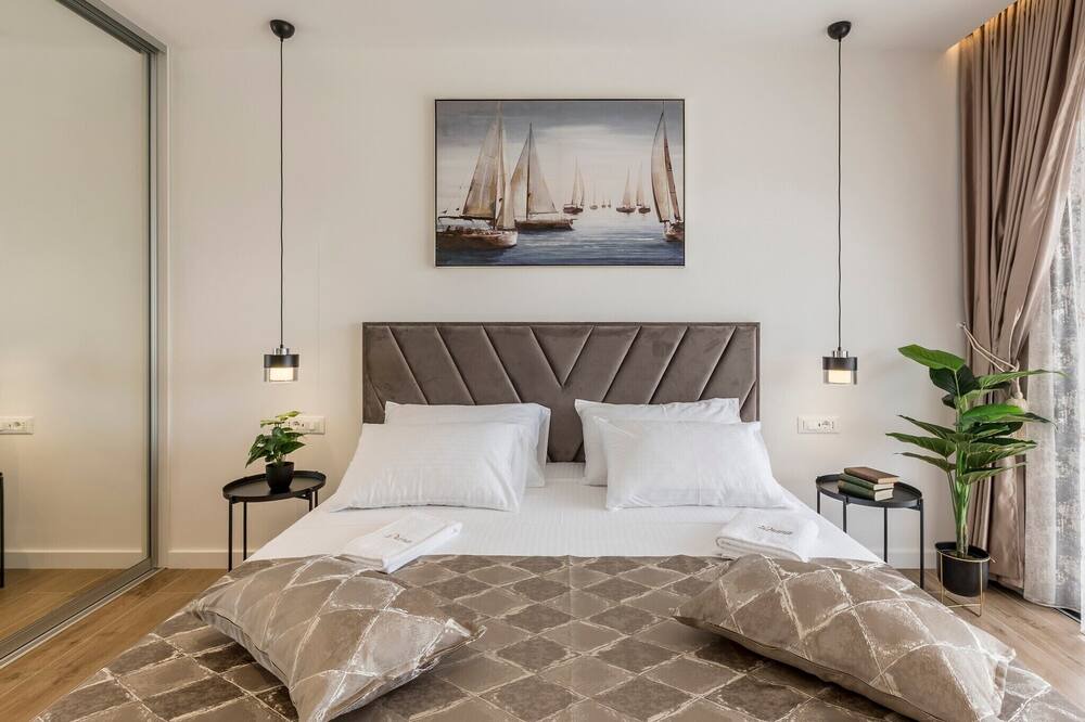 Photo of Bedroom in Marina