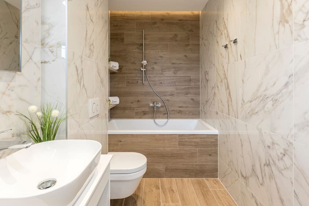 Photo of Bathroom in Marina