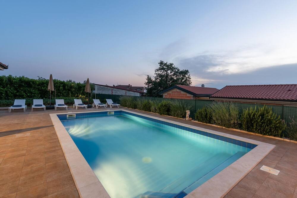 Photo of Outdoor in Radini