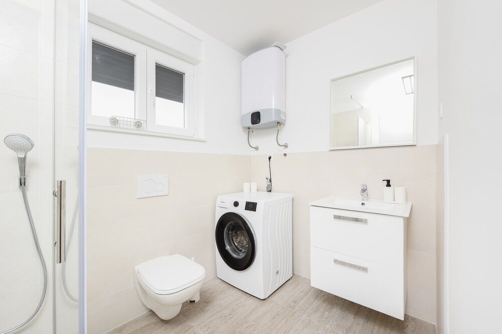 Photo of Bathroom in Nin