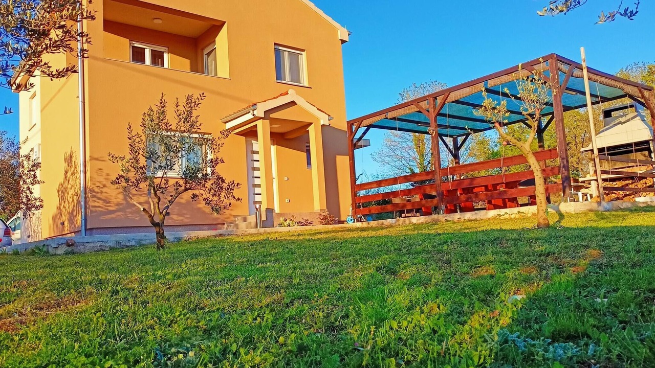 Photo of Outdoor in Lovinac