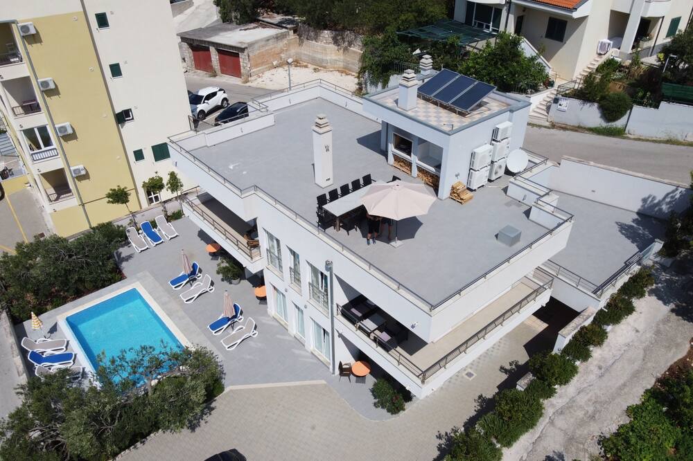 Photo of Outdoor in Bidol
