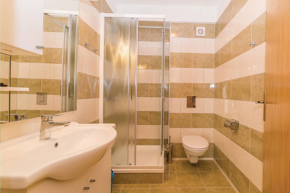 Photo of Bathroom in Banj