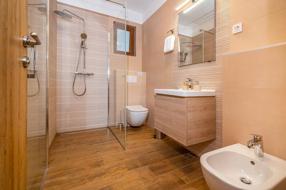 Photo of Bathroom in Lovinac
