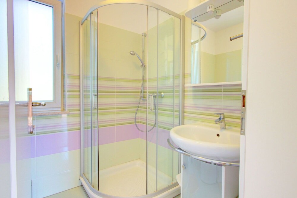 Photo of Bathroom in Truske