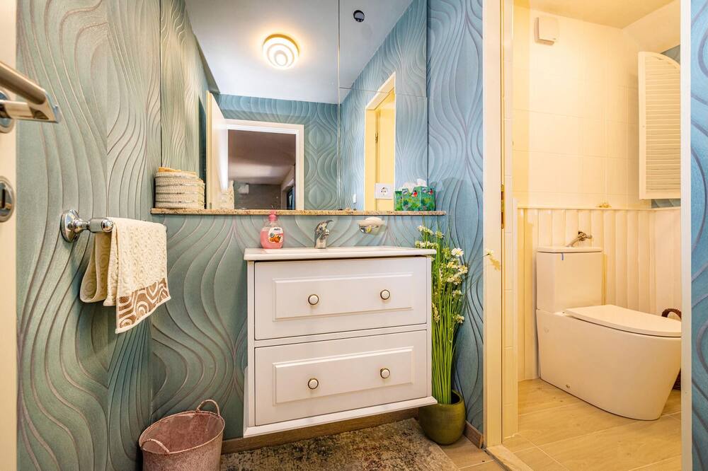 Photo of Bathroom in Lukoran