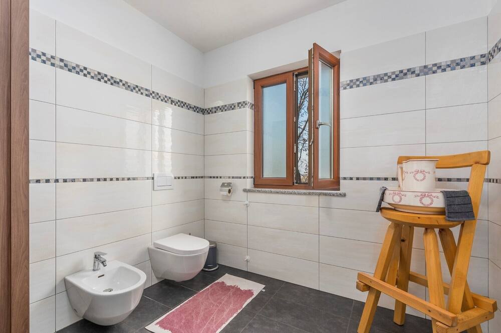 Photo of Bathroom in Babici