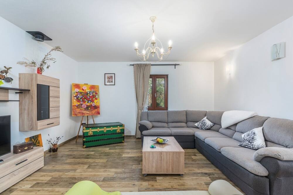 Photo of Livingroom in Babici
