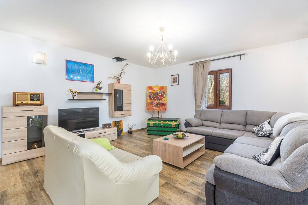 Photo of Livingroom in Babici