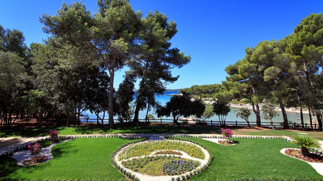 Photo of Others in Biograd na Moru