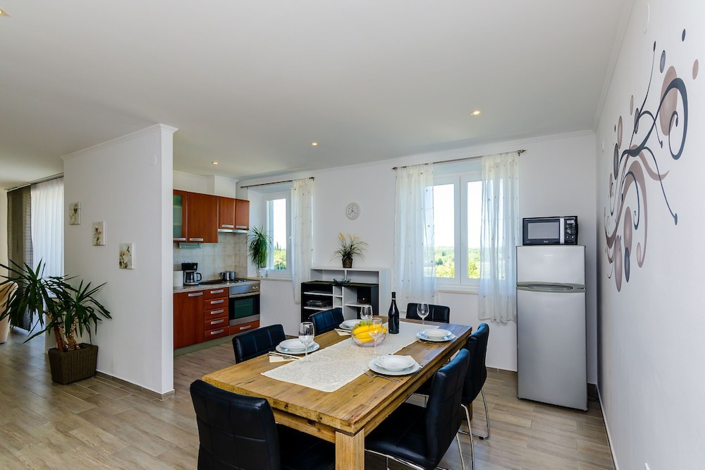 Photo of Kitchen in Popovici