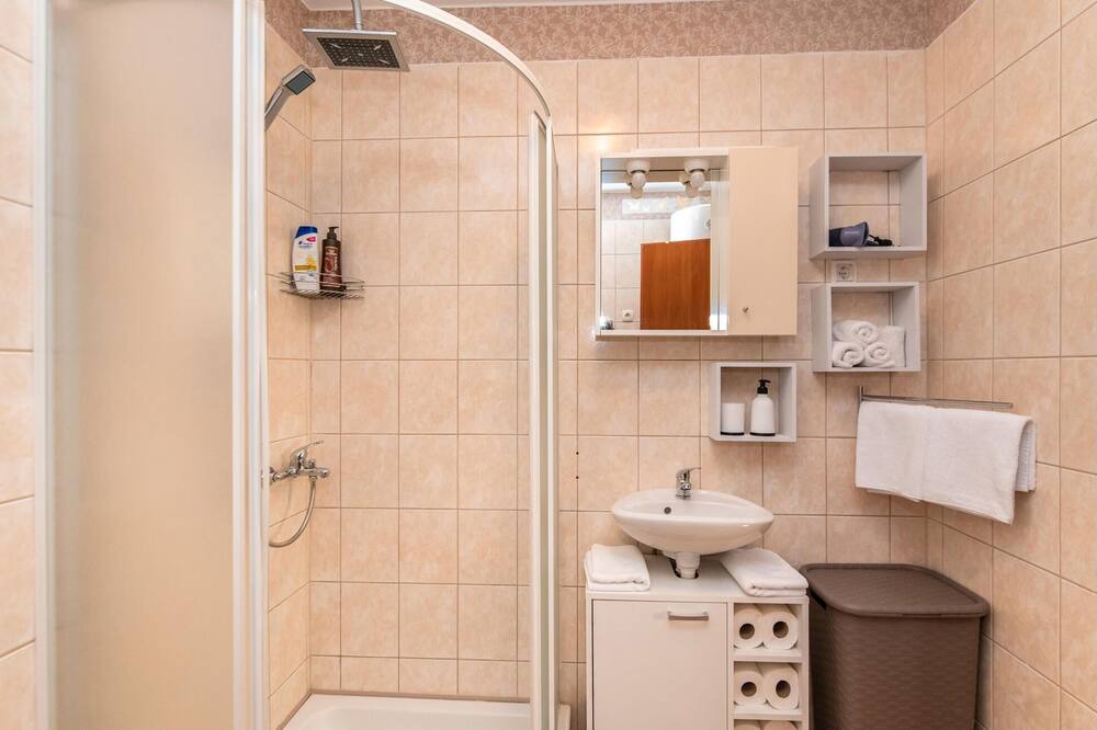 Photo of Bathroom in Stifanici