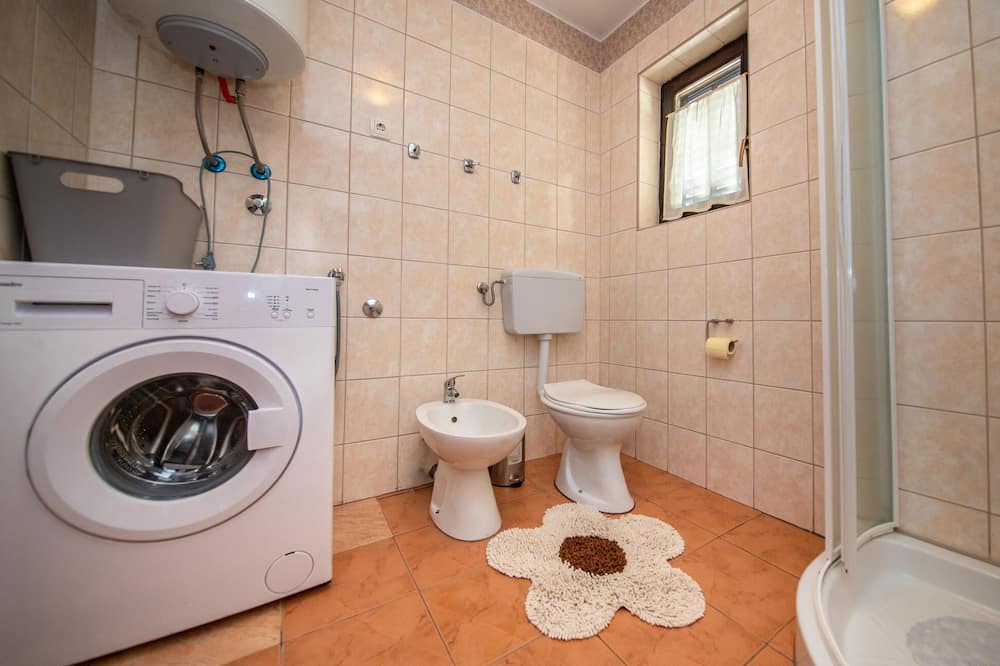 Photo of Bathroom in Stifanici