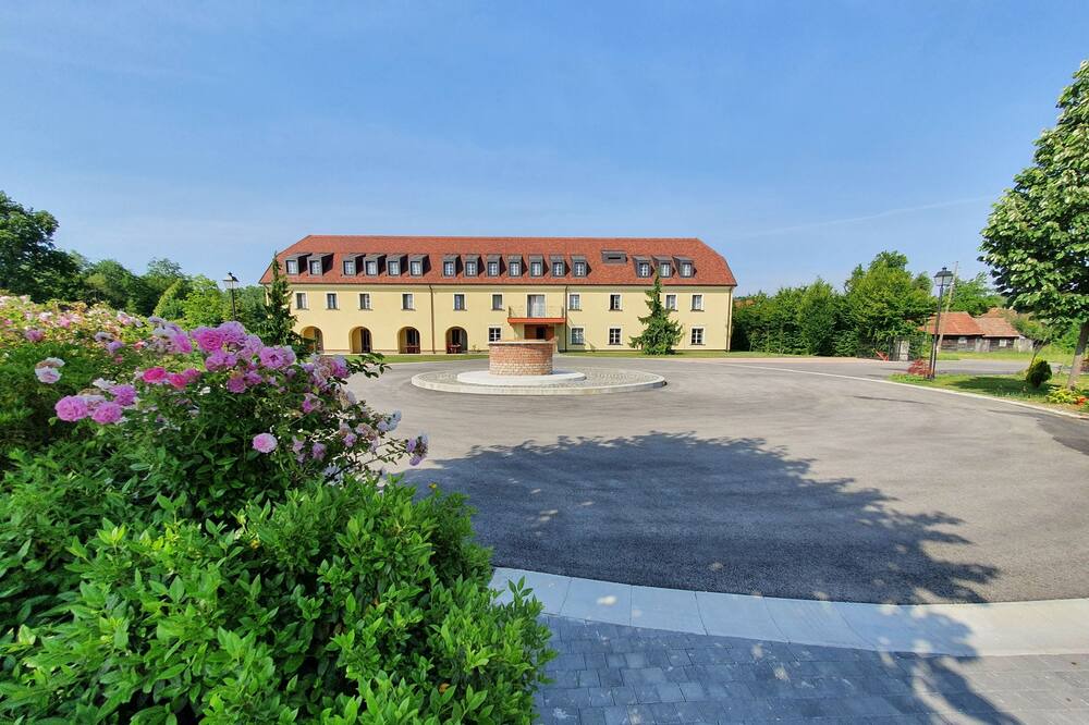 Photo of Outdoor in Lekenik