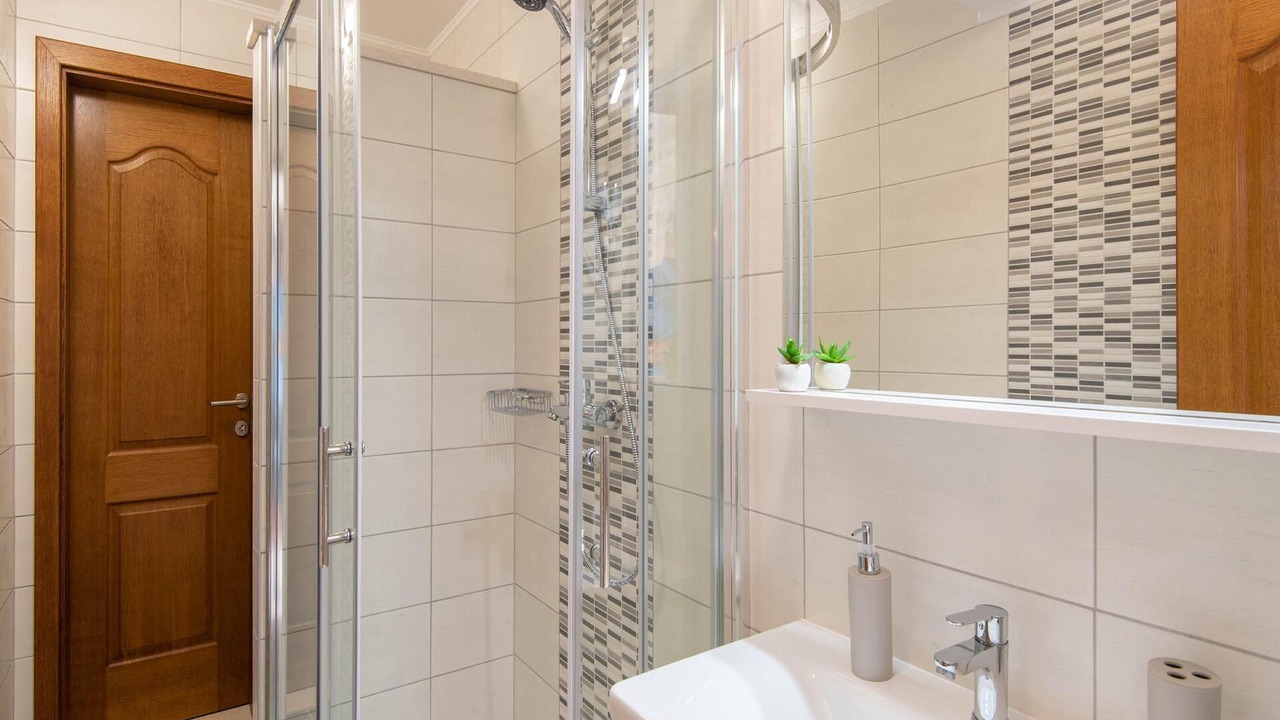 Photo of Bathroom in Loviste