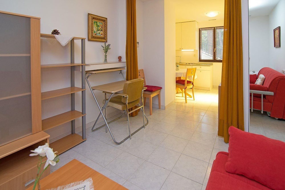 Photo of Bedroom in Cove Murtar