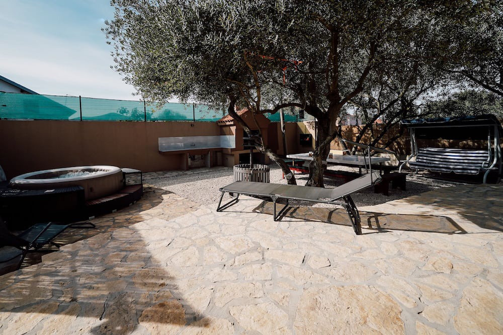 Photo of Patio Balcony in Preko