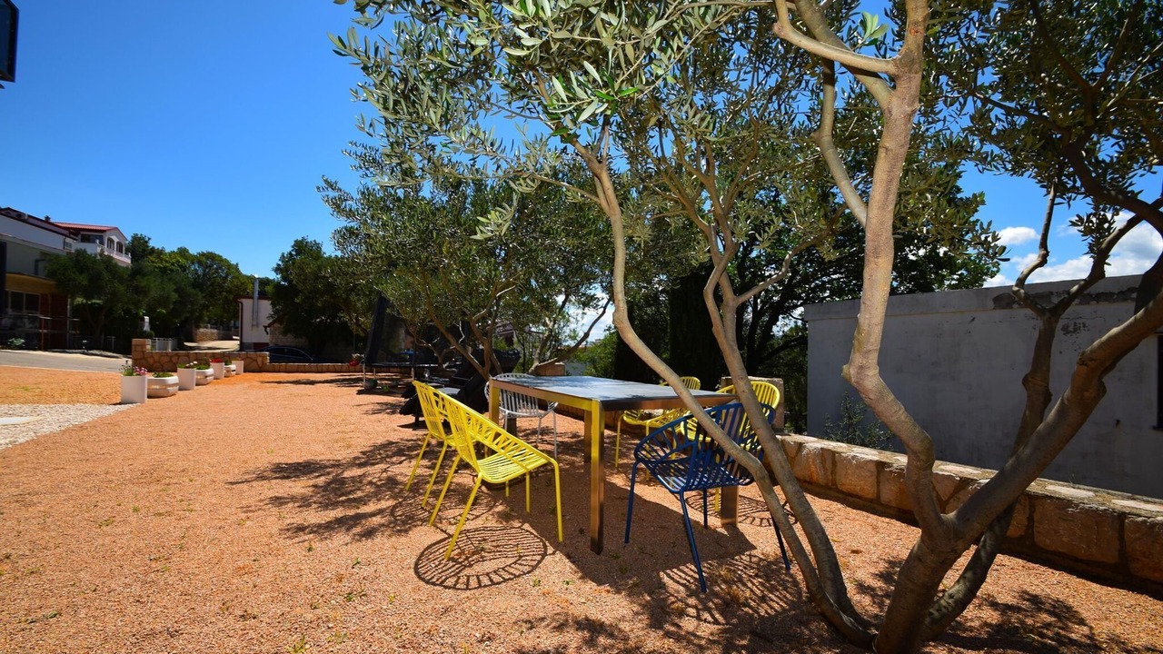 Photo of Outdoor in Seline