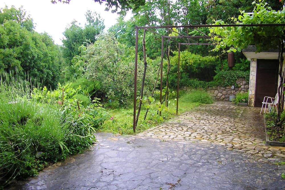 Photo of Outdoor in Klenovica