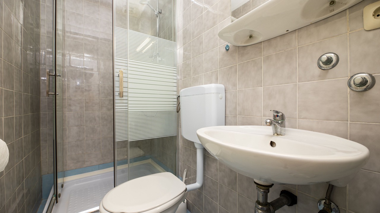 Photo of Bathroom in Silo