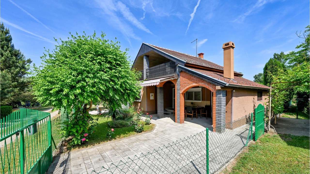 Photo of Outdoor in Molve