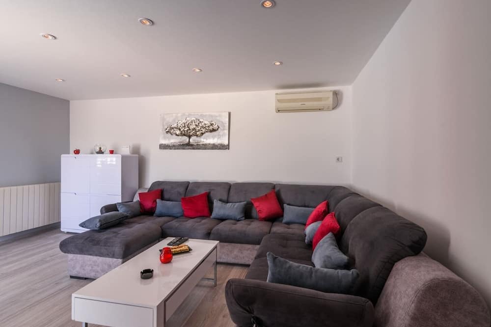 Photo of Bedroom in Marina