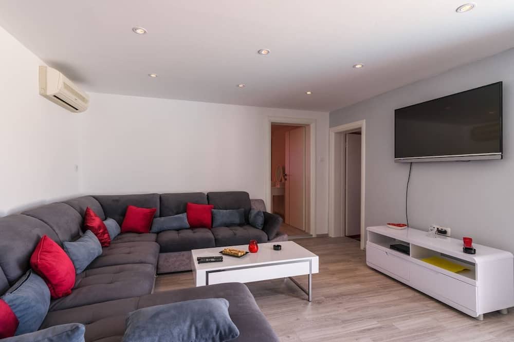 Photo of Bedroom in Marina