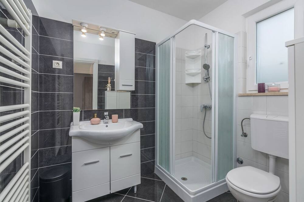Photo of Bathroom in Kanfanar