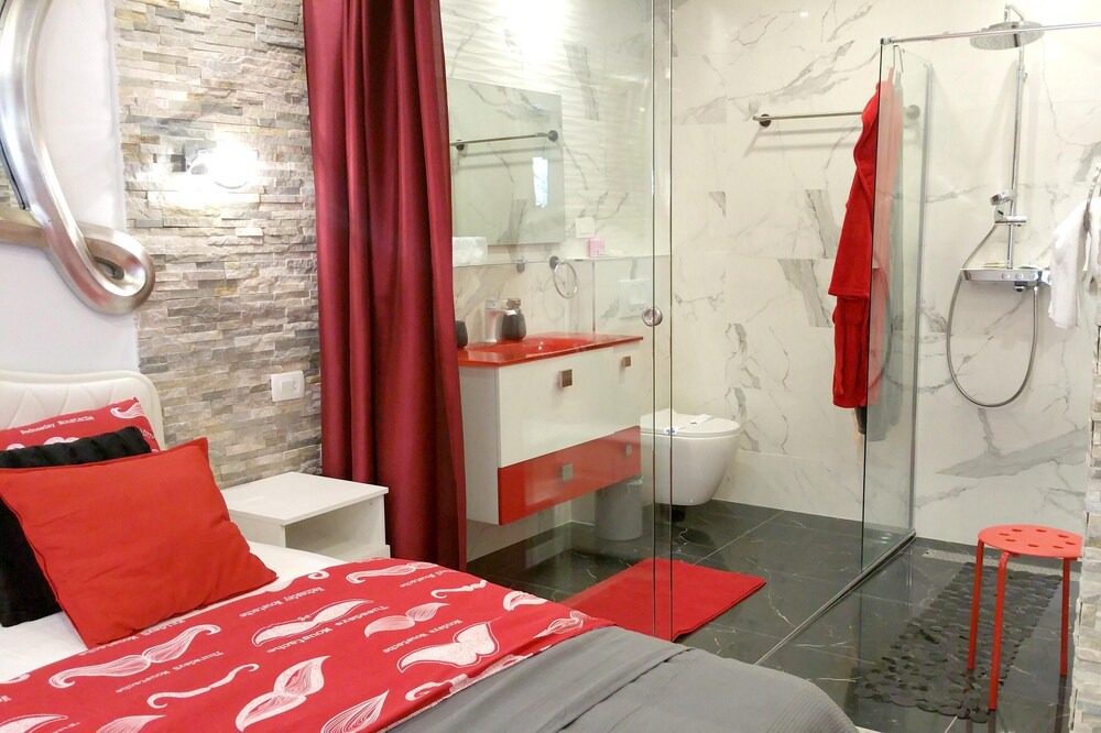Photo of Bathroom in Vantacici