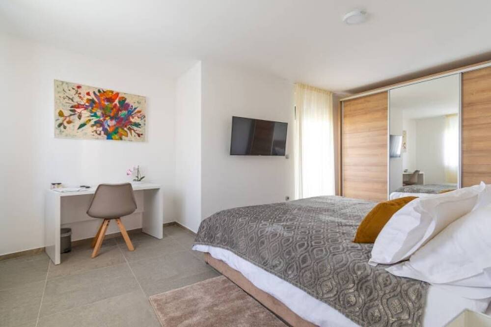 Photo of Bedroom in Solin