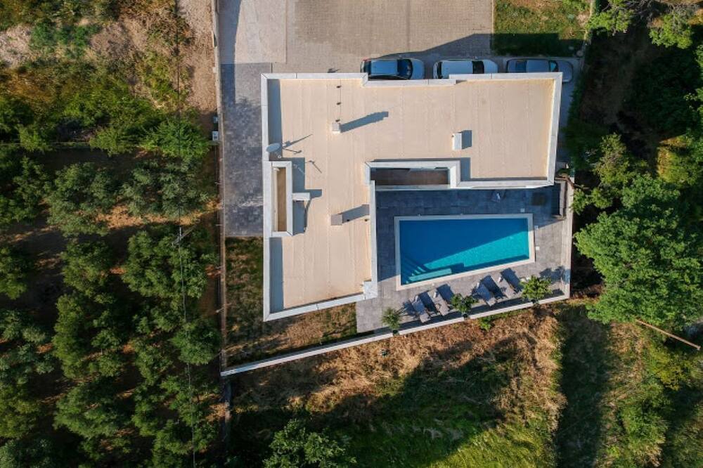 Photo of Outdoor in Solin