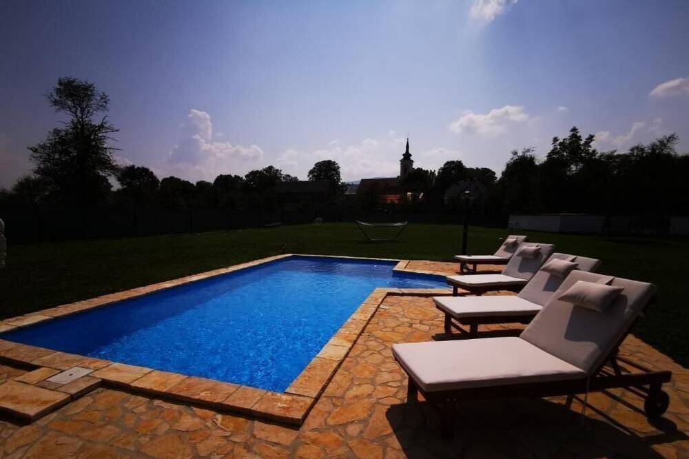 Photo of Outdoor in Otocac