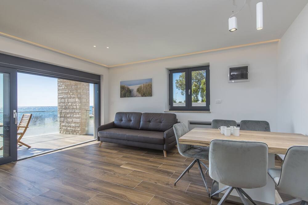 Photo of Livingroom in Lovrecica