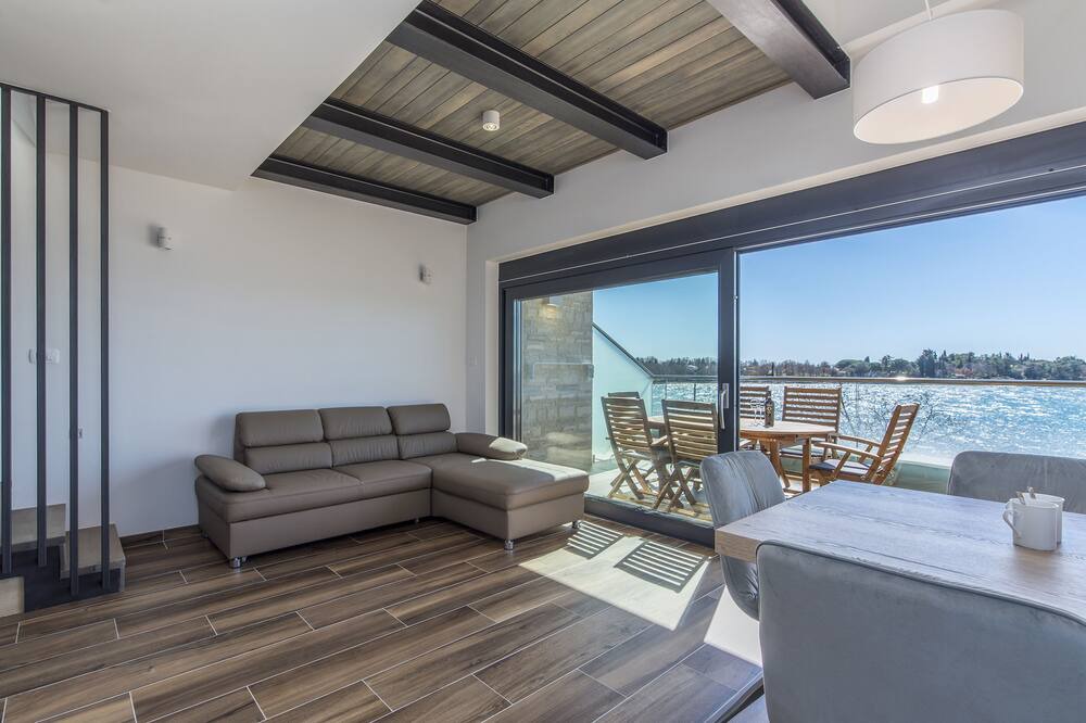 Photo of Livingroom in Lovrecica