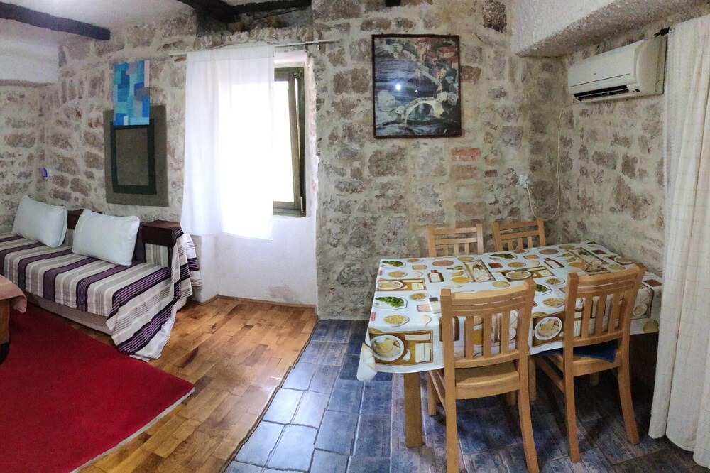 Photo of Livingroom in Betina