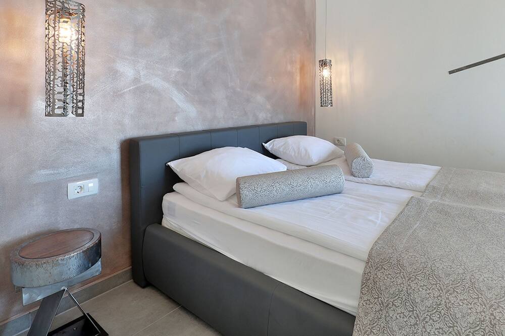 Photo of Bedroom in Sveta Jelena