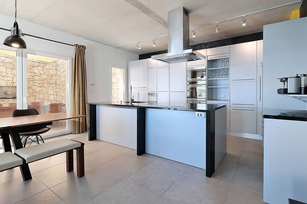 Photo of Kitchen in Sveta Jelena