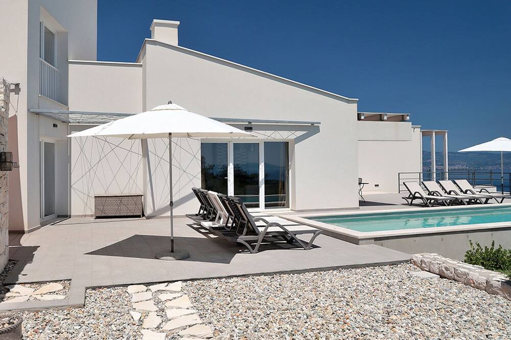 Photo of Patio Balcony in Sveta Jelena
