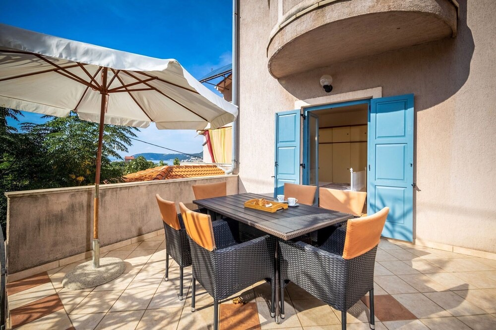 Photo of Patio Balcony in Supetarska Draga