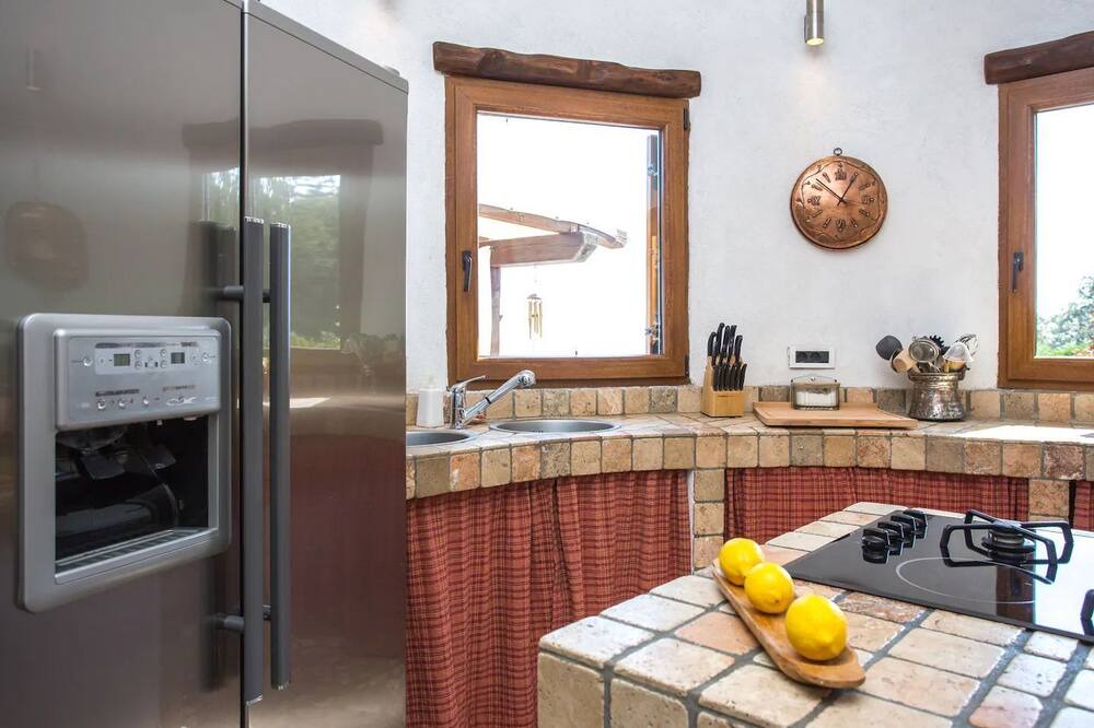 Photo of Kitchen in Sveta Jelena