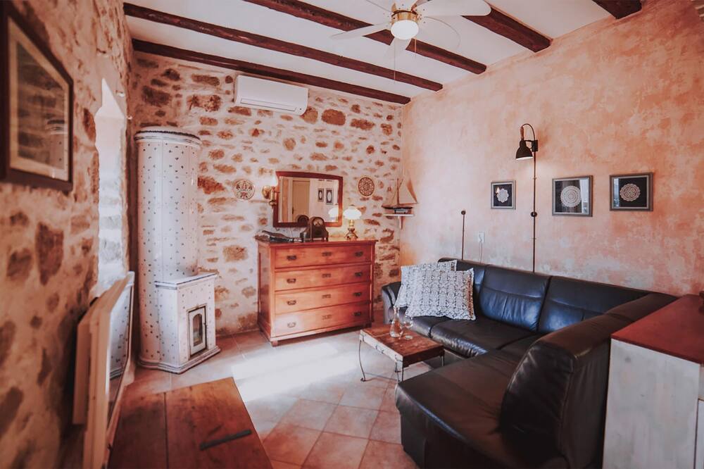 Photo of Bedroom in Preko