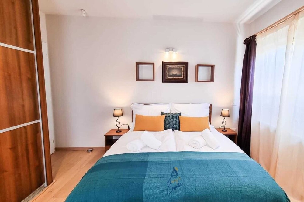 Photo of Bedroom in Ika