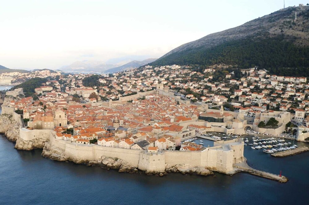 Photo of Others in Ploce