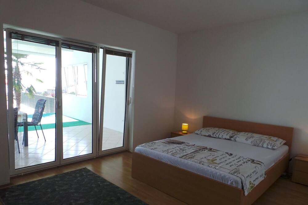 Photo of Bedroom in Ika